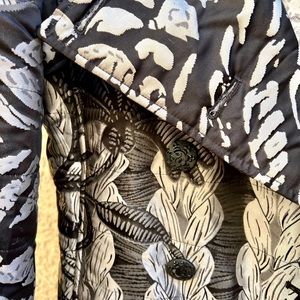 Desigual coat. Size 40. Like new.